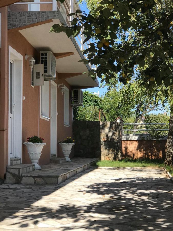 Apartmani Breze Podgorica Exterior foto